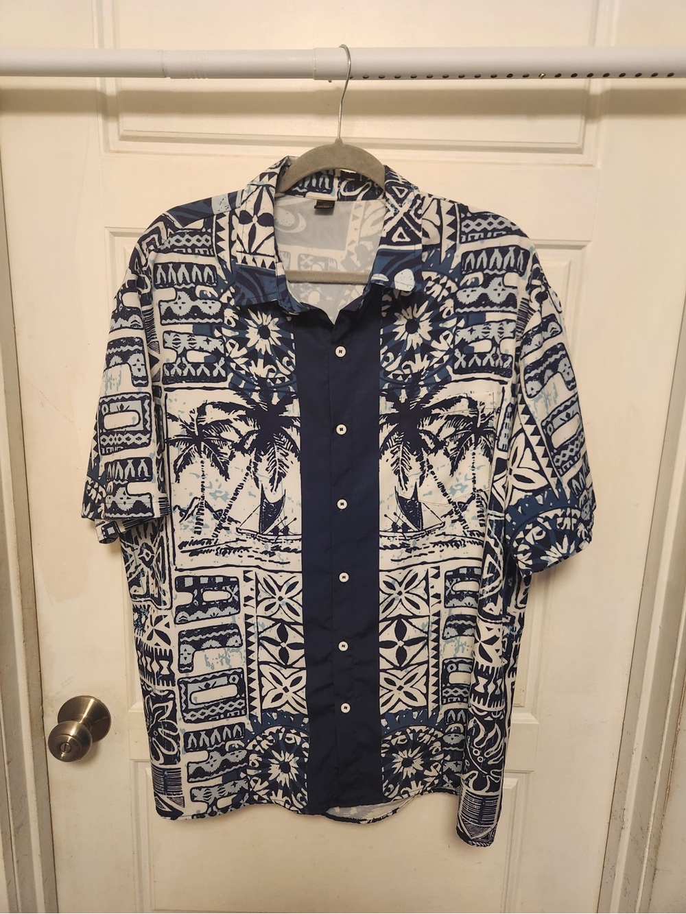 Target Navy and White Hawaiian Print Short-Sleeve Button-Down Shirt